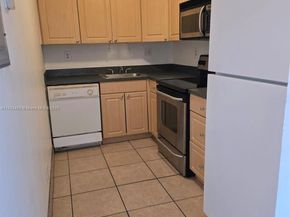405 S Pine Island Rd 401D, Plantation FL 33324