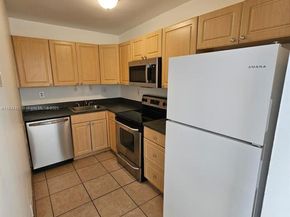 405 S Pine Island Rd 401D, Plantation FL 33324