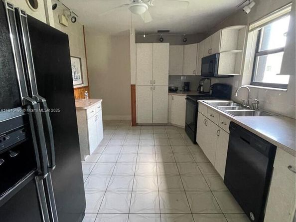 10350 SW 167th St, Miami FL 33157