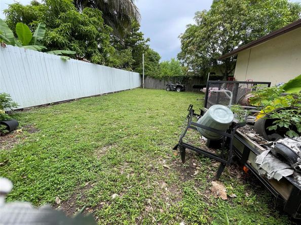 10350 SW 167th St, Miami FL 33157