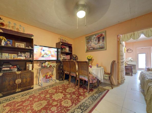 1877 SW 6th St, Miami FL 33135