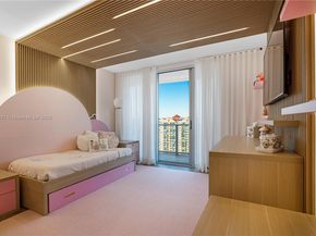 330 Sunny Isles Blvd 52403, Sunny Isles Beach FL 33160