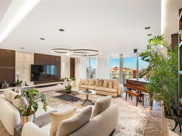 330 Sunny Isles Blvd 52403, Sunny Isles Beach FL 33160