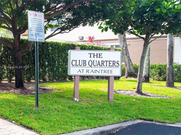 11201 SW 13th St 101, Pembroke Pines FL 33025
