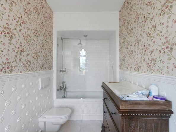 1840 S Bayshore Ln, Miami FL 33133
