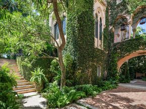 1840 S Bayshore Ln, Miami FL 33133
