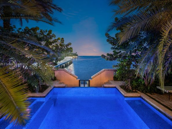 1840 S Bayshore Ln, Miami FL 33133