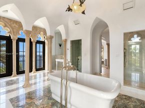 1840 S Bayshore Ln, Miami FL 33133