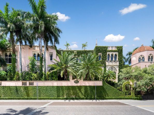 1840 S Bayshore Ln, Miami FL 33133