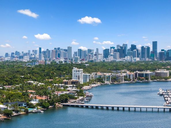 1840 S Bayshore Ln, Miami FL 33133