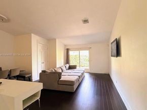 4309 Pine Ridge Ct, Weston FL 33331