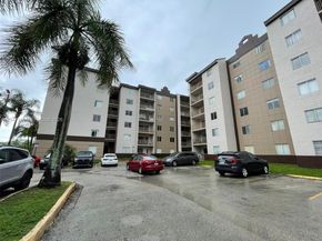 15221 SW 80th St 313, Miami FL 33193