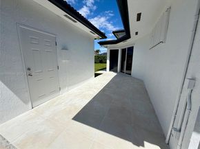 13431 SW 32nd St, Miami FL 33175