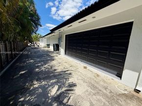 13431 SW 32nd St, Miami FL 33175