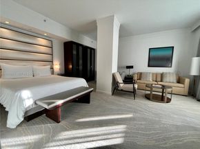 4391 Collins Ave 419, Miami Beach FL 33140