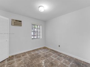 11401 SW 57th St, Miami FL 33173