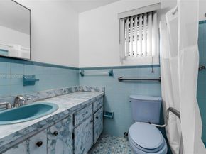 11401 SW 57th St, Miami FL 33173