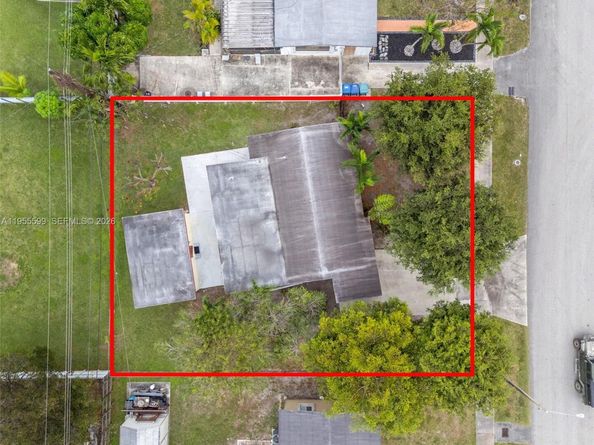 11401 SW 57th St, Miami FL 33173