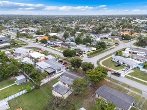 11401 SW 57th St, Miami FL 33173