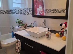 7917 Tropicana St, Miramar FL 33023