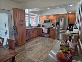 7917 Tropicana St, Miramar FL 33023