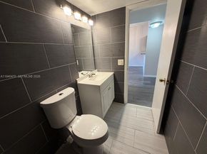 9971 Nob Hill Pl 9971, Sunrise FL 33351