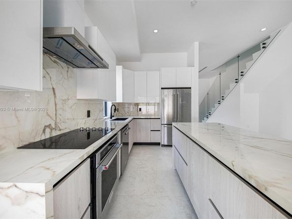 2937 SW 21st ST, Miami FL 33145