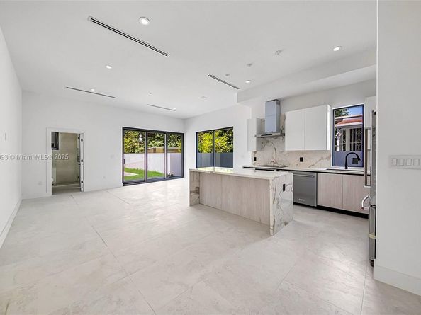 2937 SW 21st ST, Miami FL 33145