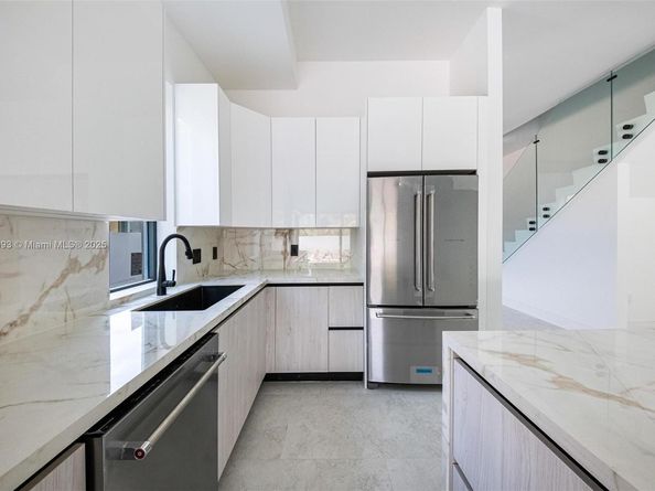 2937 SW 21st ST, Miami FL 33145