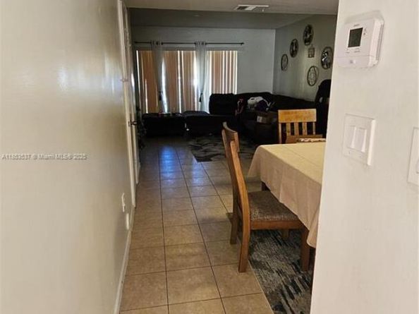 4017 NW 90th Ave 4017, Sunrise FL 33351