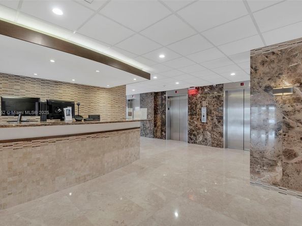 3750 Galt Ocean Dr 2004, Fort Lauderdale FL 33308