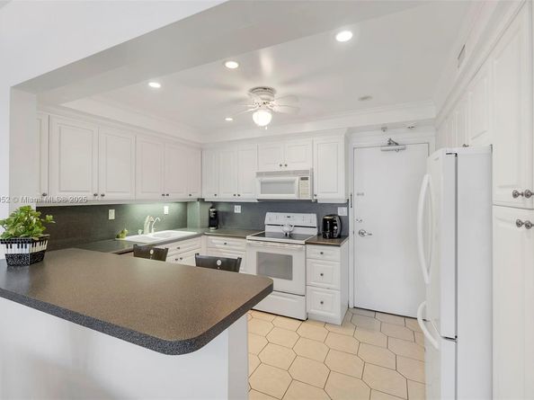 3750 Galt Ocean Dr 2004, Fort Lauderdale FL 33308