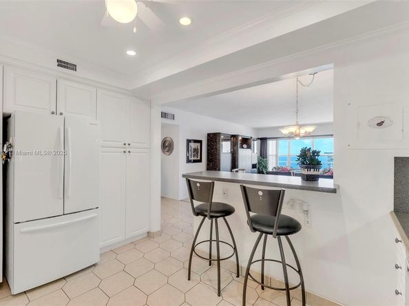 3750 Galt Ocean Dr 2004, Fort Lauderdale FL 33308