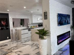 12121 SW 107th St, Miami FL 33186