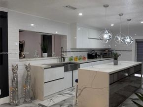 12121 SW 107th St, Miami FL 33186