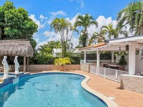 12121 SW 107th St, Miami FL 33186