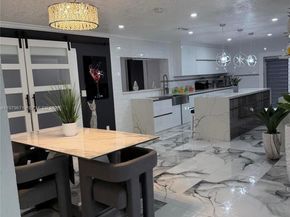 12121 SW 107th St, Miami FL 33186