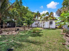 105 NW 7th Ave, Homestead FL 33030