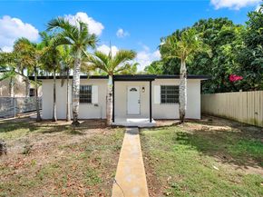 105 NW 7th Ave, Homestead FL 33030