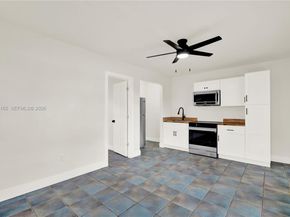 105 NW 7th Ave, Homestead FL 33030