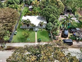 105 NW 7th Ave, Homestead FL 33030