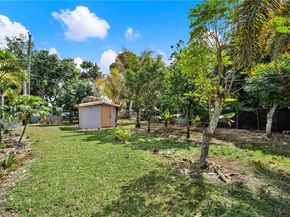 105 NW 7th Ave, Homestead FL 33030