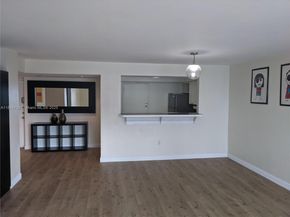 1658 Bay Rd 505, Miami Beach FL 33139
