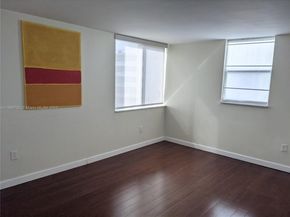 1658 Bay Rd 505, Miami Beach FL 33139