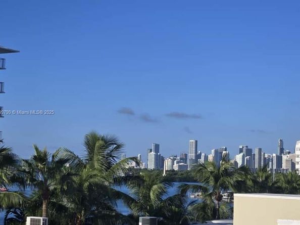 1658 Bay Rd 505, Miami Beach FL 33139