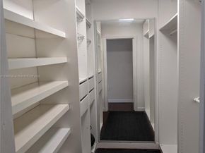 1658 Bay Rd 505, Miami Beach FL 33139
