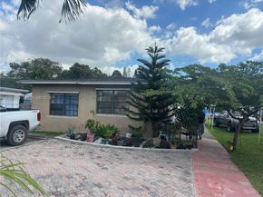 26672 SW 137th Ct, Miami FL 33032