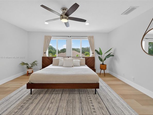 1127 Hidden Valley Way, Weston FL 33327