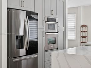 1127 Hidden Valley Way, Weston FL 33327