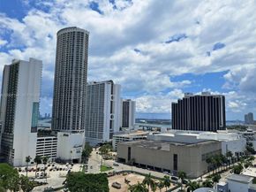 275 NE 18th St 1704, Miami FL 33132